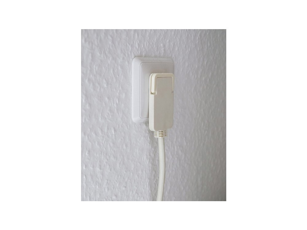 Brennenstuhl Balanteza 5m. Cable with Flat & Angle Plug, Schuko Angled Flat Plug Extension Cable 3x1.5mm², White